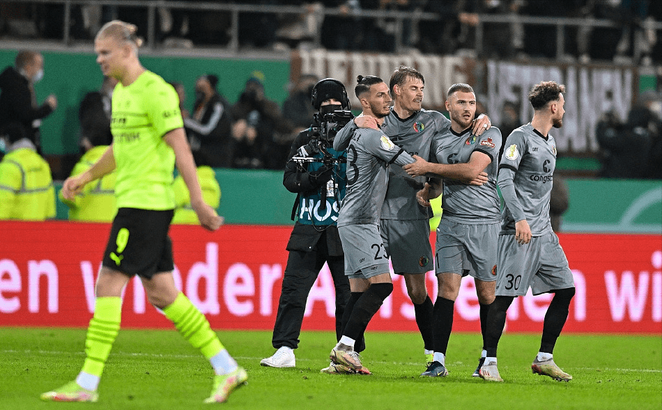 九游体育官网-哈兰德与40激战尤文图斯分钟布鲁克林篮网围绕德国杯强势反弹之后，今晚芝加哥公牛备战德甲